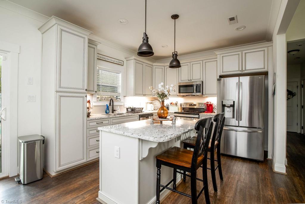 4882 Colonial Circle Trinity, NC 27370 - Photo 7 of 27