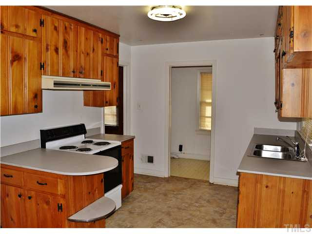 700 Aversboro Road Garner, NC 27529 - Photo 3 of 20 Photo 3