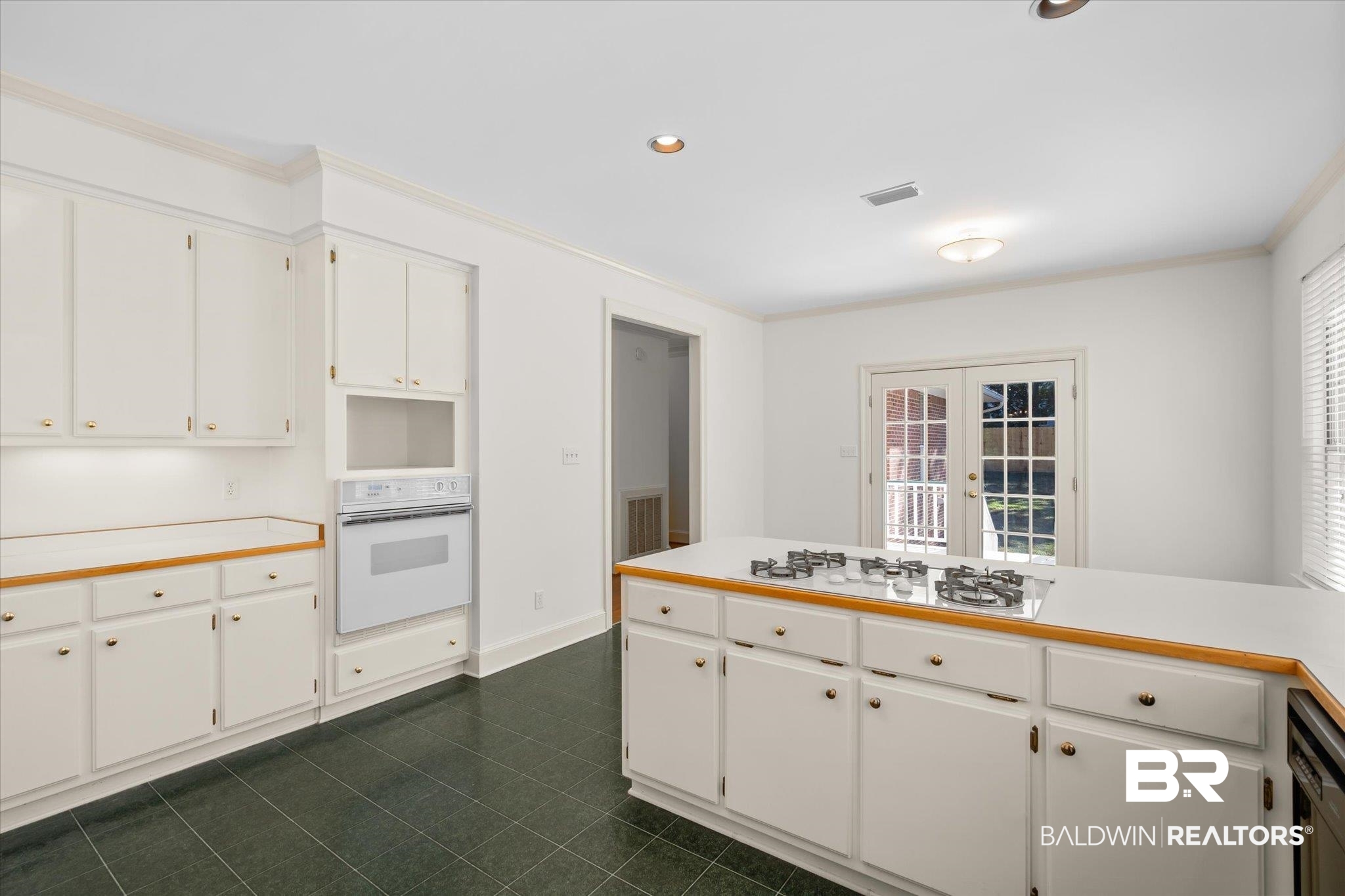 3739 Sheips Lane Mobile, AL 36608 - Photo 6 of 40
