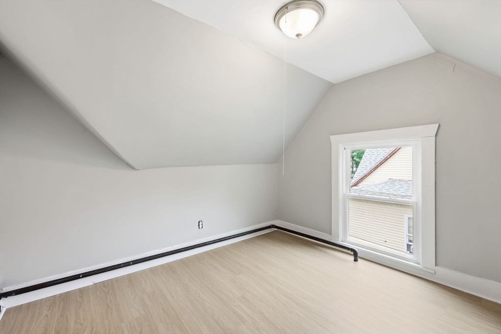 29 Yale Street Springfield, MA 01109 - Photo 30 of 33 Gallery Image 30