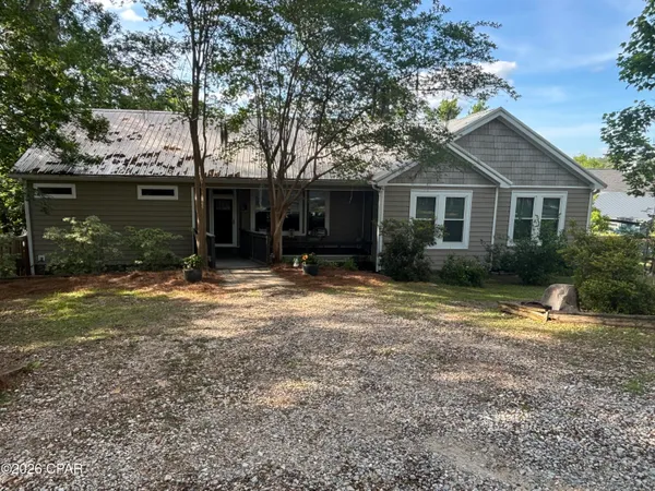 $885,000 | 2672 Lakeview Circle, Alford, FL 32420