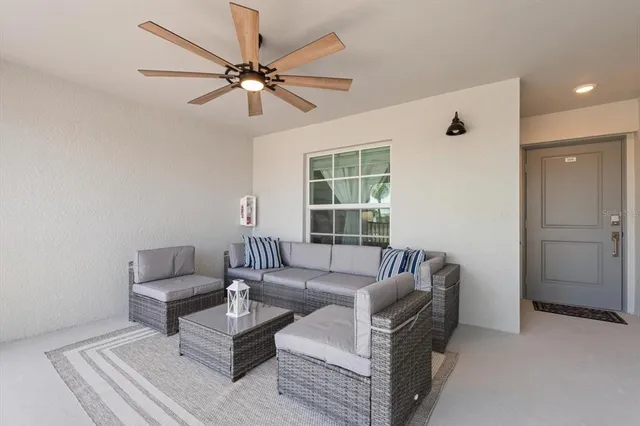 $2,200 | 12470 Wellen Golf Street, Unit 205, Venice, FL 34293