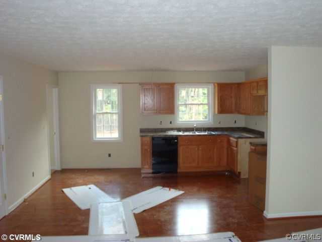 1452 South Constitution Route Dillwyn, VA 23936 - Photo 5 of 12 Kitchen