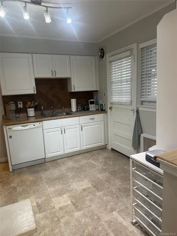 $3,550 | Undisclosed Address, New Hyde Park, NY 11040