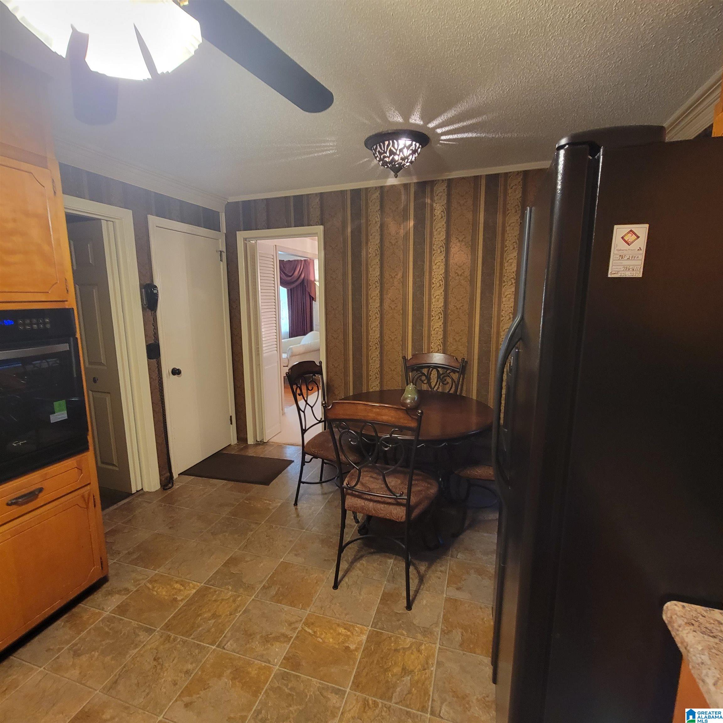 6705 Seminole Circle Fairfield, AL 35064 - Photo 12 of 43