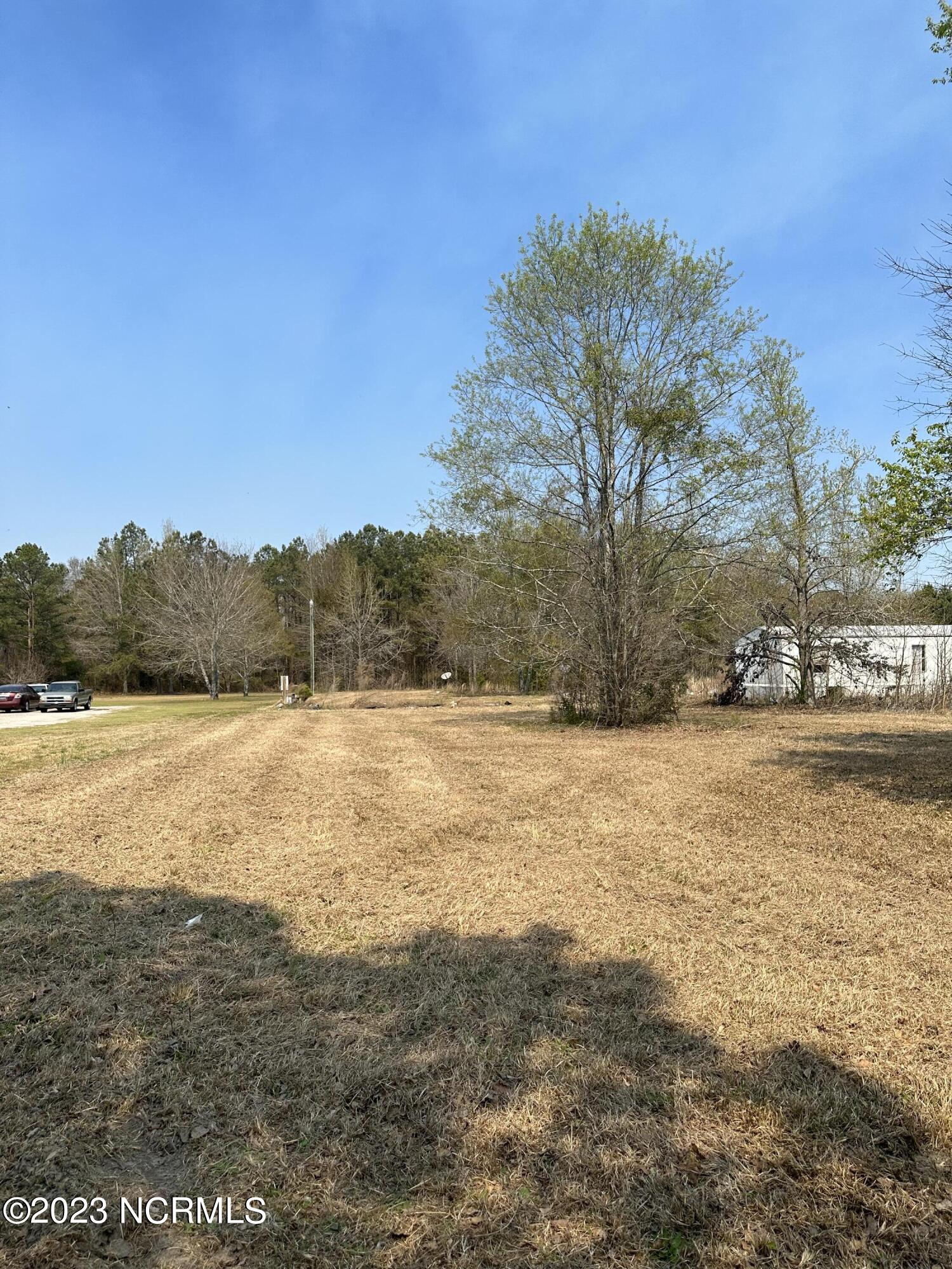 EC1C69F4-32B6-4F64-A825-B000462D0913