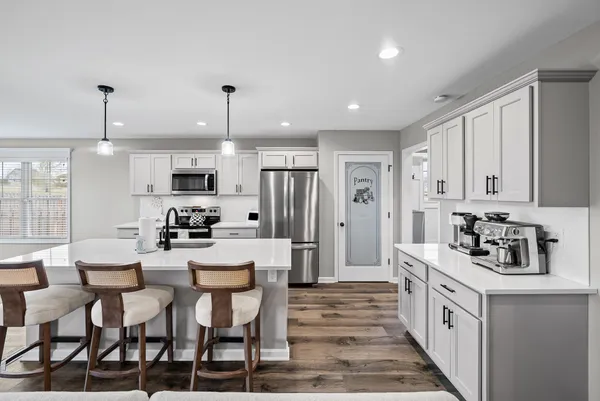 $385,000 | 623 North Rdg Drive, Hopkinsville, KY 42240