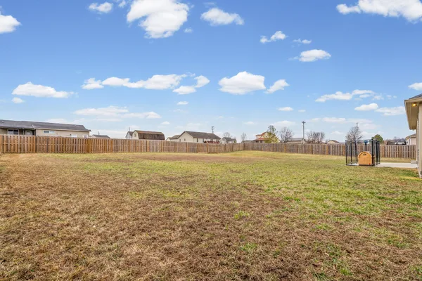 $385,000 | 623 North Rdg Drive, Hopkinsville, KY 42240