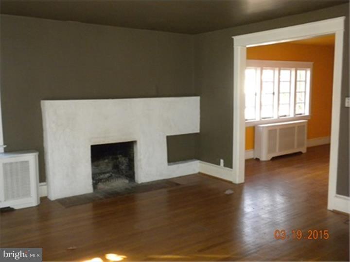19 Mansfield Road Lansdowne, PA 19050 - Photo 3 of 14