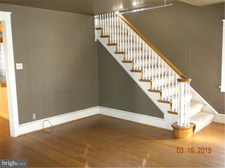 19 Mansfield Road Lansdowne, PA 19050 - Photo 4 of 14