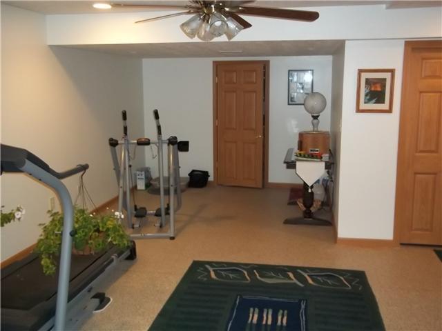 8150 Rodebaugh Road Reynoldsburg, OH 43068 - Photo 15 of 25 Gallery Image 15