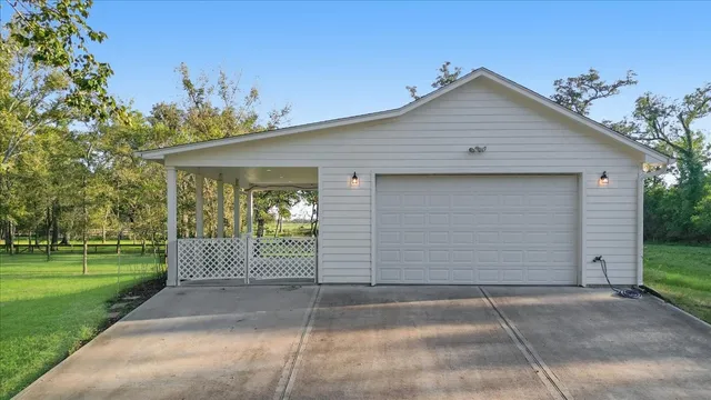 $1,175,000 | 1415 China Grove Drive, Rosharon, TX 77583