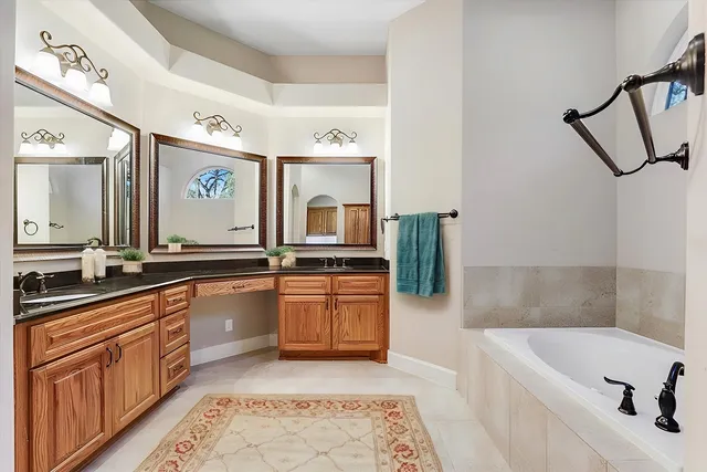 $1,175,000 | 1415 China Grove Drive, Rosharon, TX 77583