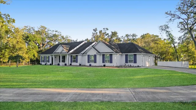 $1,175,000 | 1415 China Grove Drive, Rosharon, TX 77583