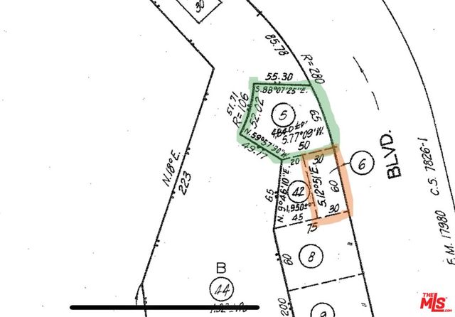 a close up of a street sign