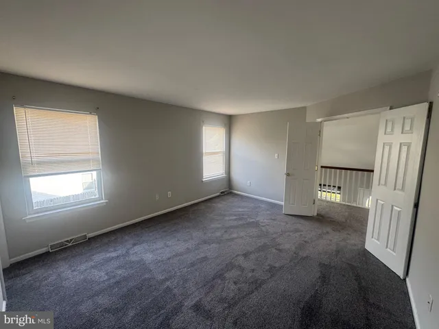 an empty room with a empty space