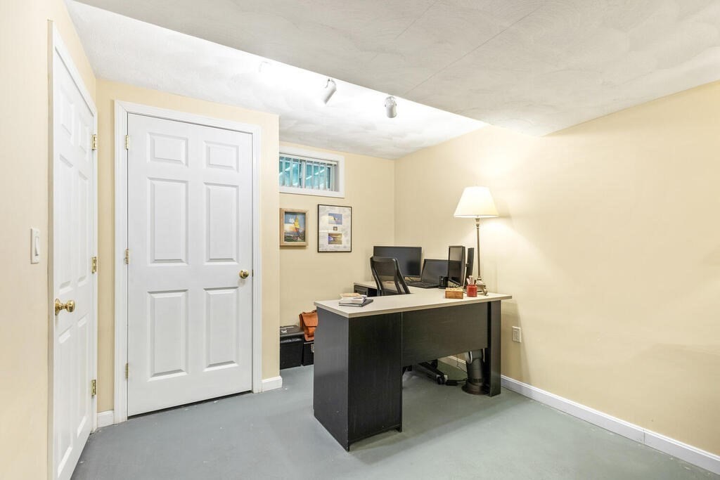67 Partridge Road Billerica, MA 01821 - Photo 25 of 41 Gallery Image 25