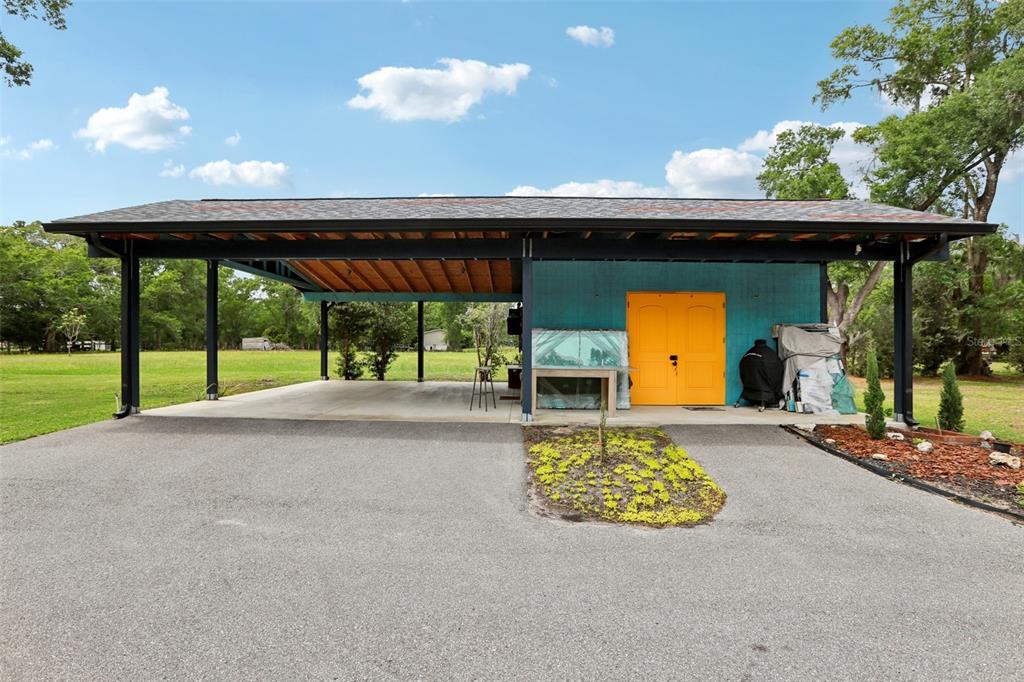 27616 Miller Road Dade City, FL 33525 - Photo 12 of 97