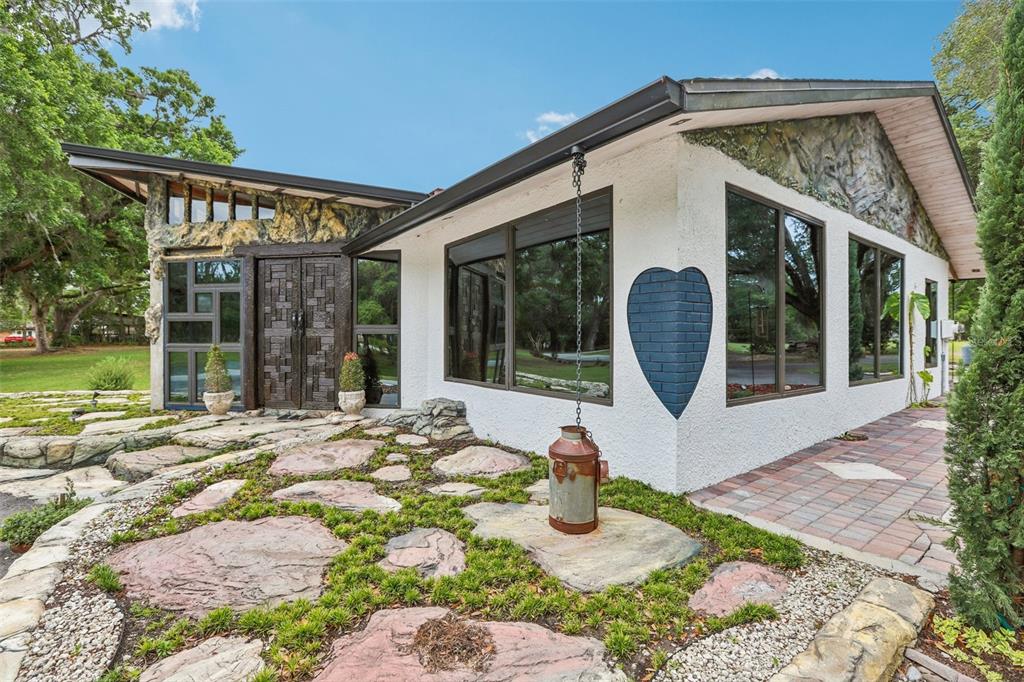 27616 Miller Road Dade City, FL 33525 - Photo 4 of 97