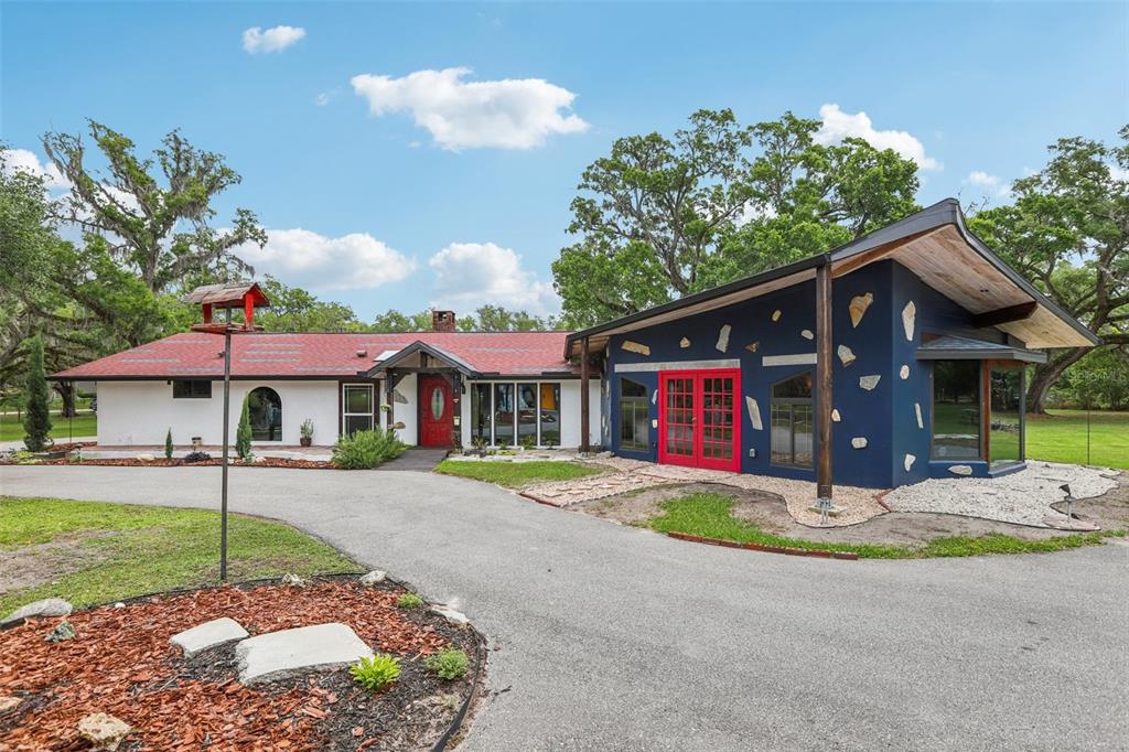 27616 Miller Road Dade City, FL 33525 - Photo 6 of 97