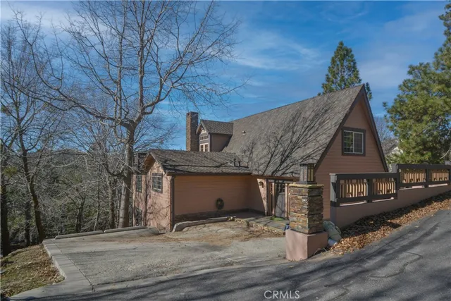 $1,250,000 | 27788 West Shore, Lake Arrowhead, CA 92352