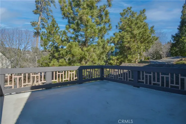 $1,250,000 | 27788 West Shore, Lake Arrowhead, CA 92352