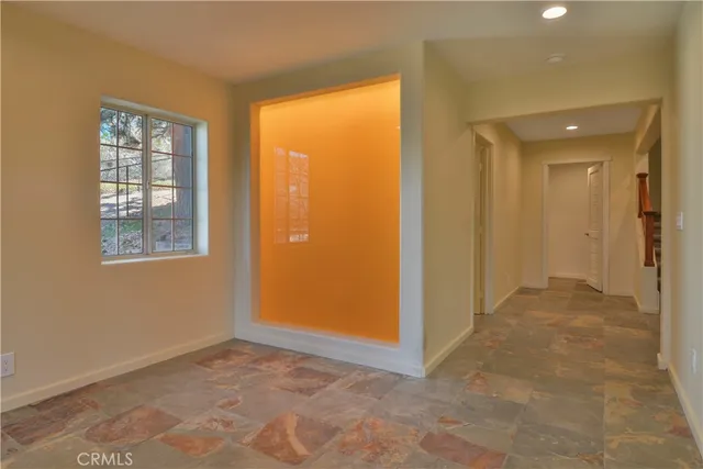 $1,250,000 | 27788 West Shore, Lake Arrowhead, CA 92352