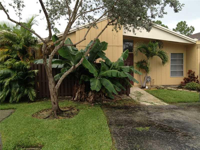 11727 Timbers Way, Unit 11727 Boca Raton, FL 33428 - Photo 1 of 10 Exterior Front