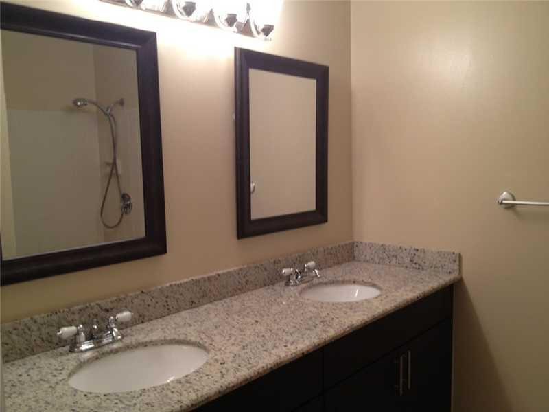 11727 Timbers Way, Unit 11727 Boca Raton, FL 33428 - Photo 6 of 10 Exterior Front