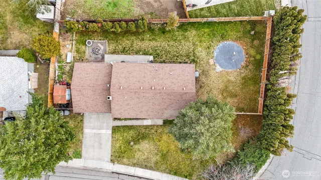 $399,000 | 520 North Conway Place, Kennewick, WA 99336