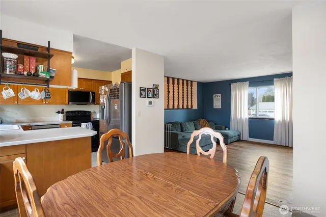 $399,000 | 520 North Conway Place, Kennewick, WA 99336