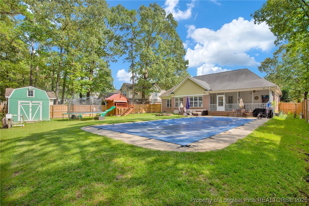 1199 Hunters Trail Hope Mills, NC 28348 - Photo 44 of 45 a front view of house with yard and green space
