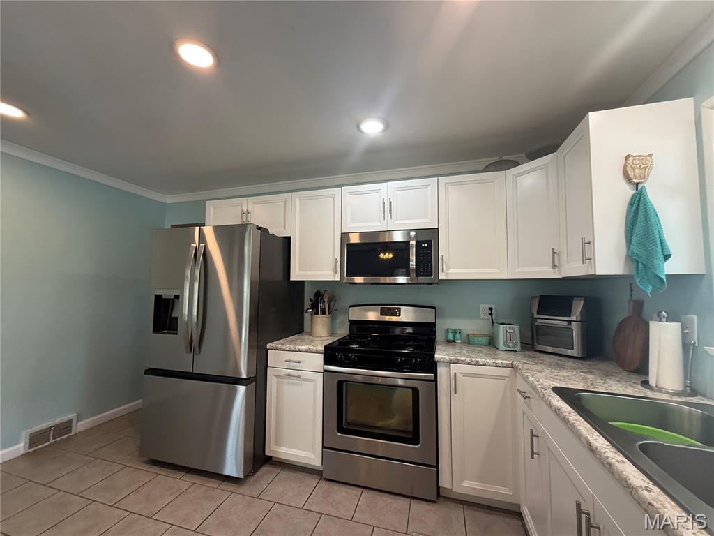2637 Hopper Road Cape Girardeau, MO 63701 - Photo 5 of 21