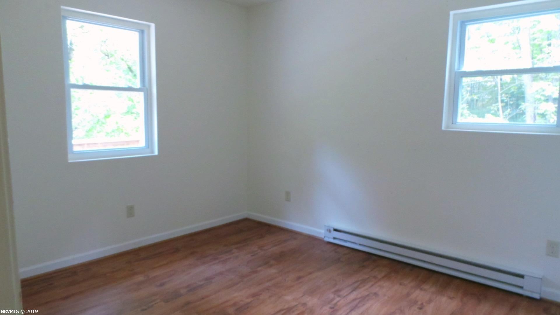 1191 Jennelle Road Blacksburg, VA 24060 - Photo 14 of 21 Gallery Image 14