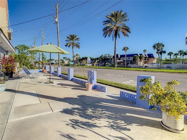 $2,900 | 18316 Gulf Boulevard, Redington Shores, FL 33708