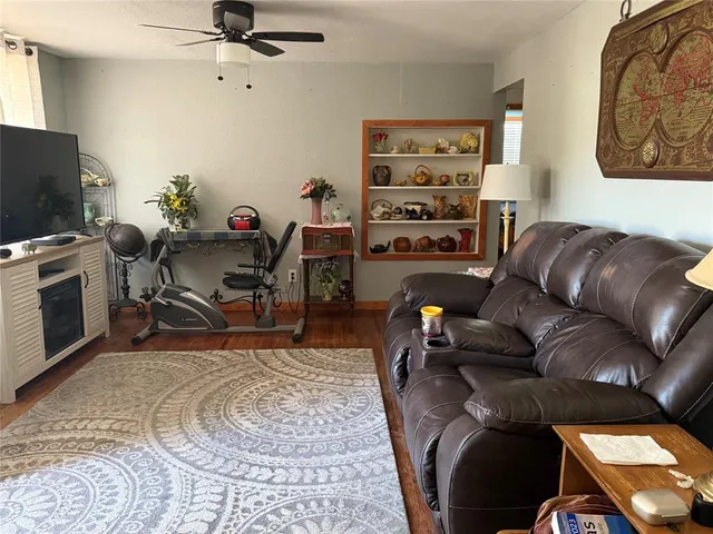 $160,000 | 501 Fitzgerald Street, Bangs, TX 76823