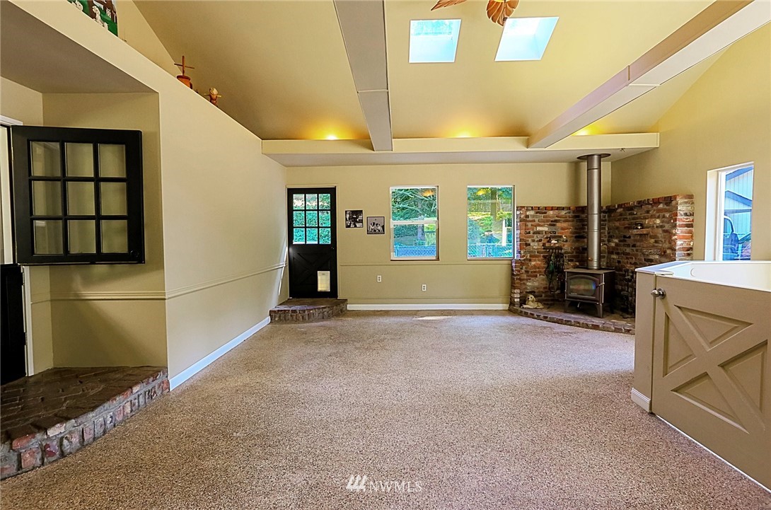 6598 East Chester Road Port Orchard, WA 98366 - Photo 17 of 25 Gallery Image 17