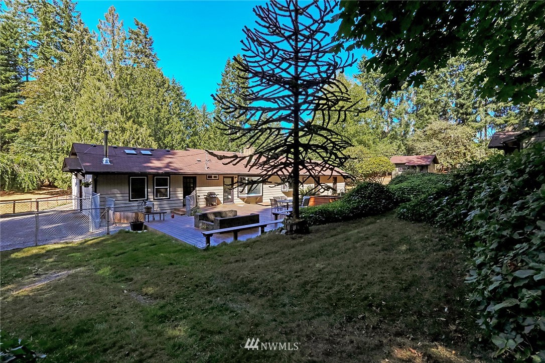 6598 East Chester Road Port Orchard, WA 98366 - Photo 24 of 25 Gallery Image 24