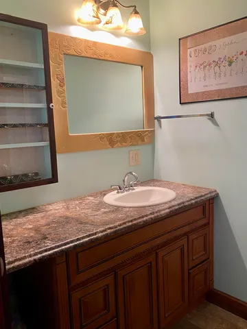 $180,000 | 1810 Route 102 Canaan Vt 05903, Canaan, VT 05903