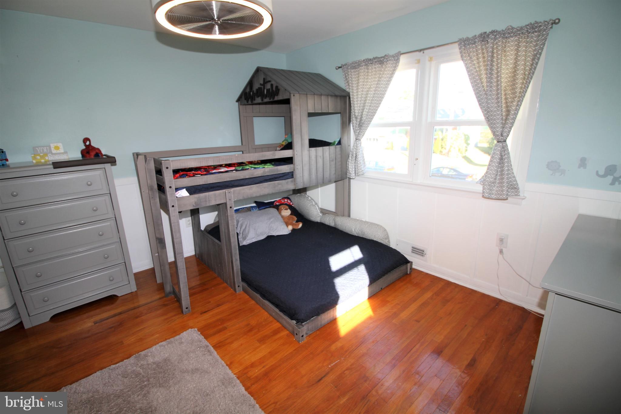 27 Valley View Road Hamilton, NJ 08620 - Photo 16 of 27 Gallery Image 16