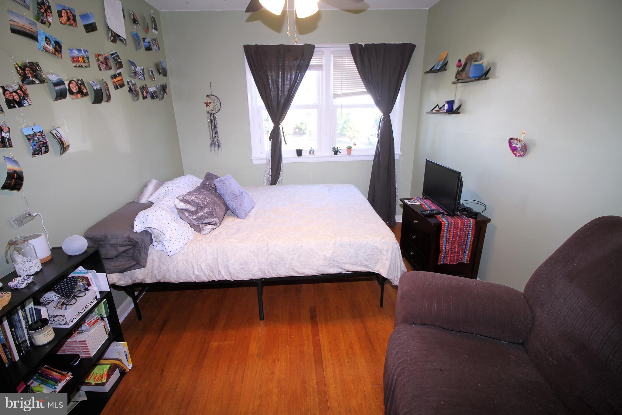 27 Valley View Road Hamilton, NJ 08620 - Photo 18 of 27 Gallery Image 18