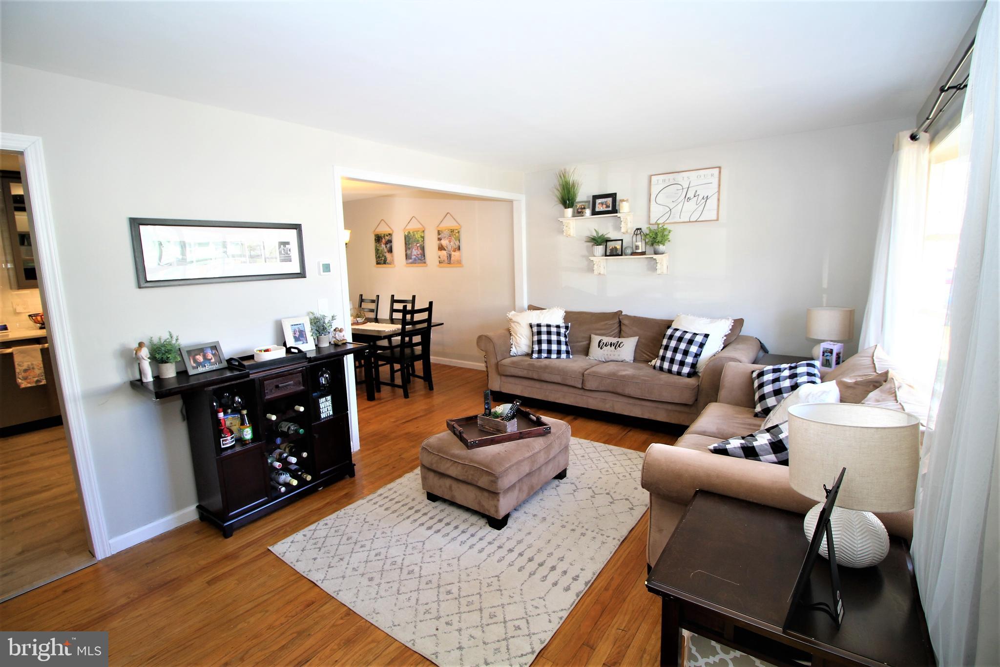 27 Valley View Road Hamilton, NJ 08620 - Photo 3 of 27 Gallery Image 3