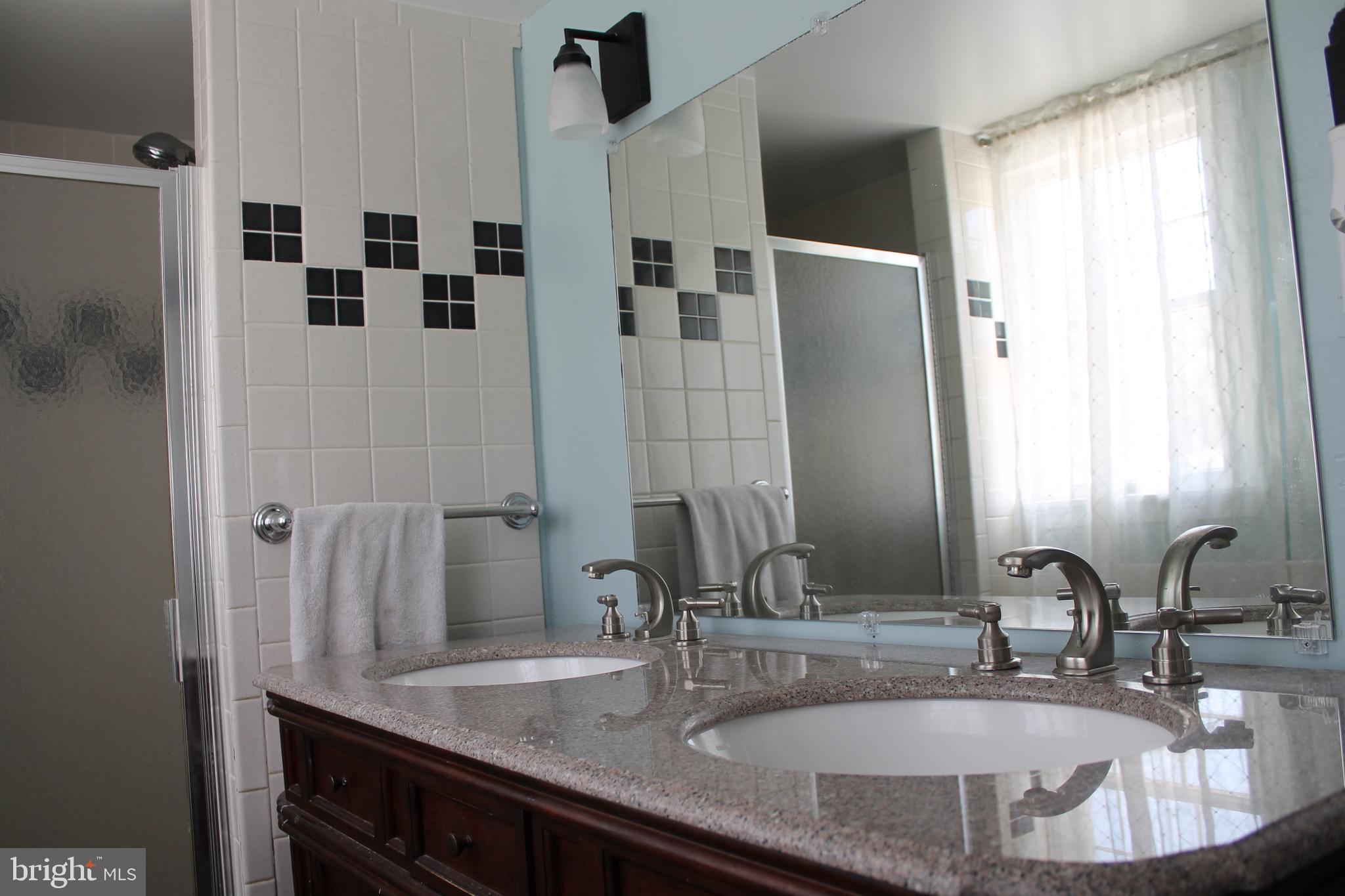 1615 Pleasant View Road Mount Jackson, VA 22842 - Photo 72 of 131 Bath Upstairs