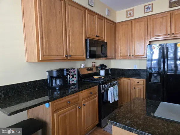 $734,977 | 7502 Shirley Hunter Way, Alexandria, VA 22315