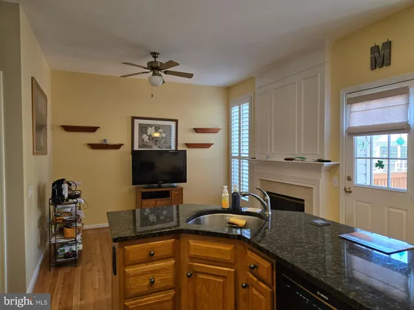 $734,977 | 7502 Shirley Hunter Way, Alexandria, VA 22315