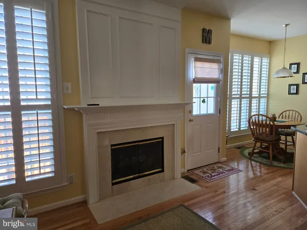 $734,977 | 7502 Shirley Hunter Way, Alexandria, VA 22315