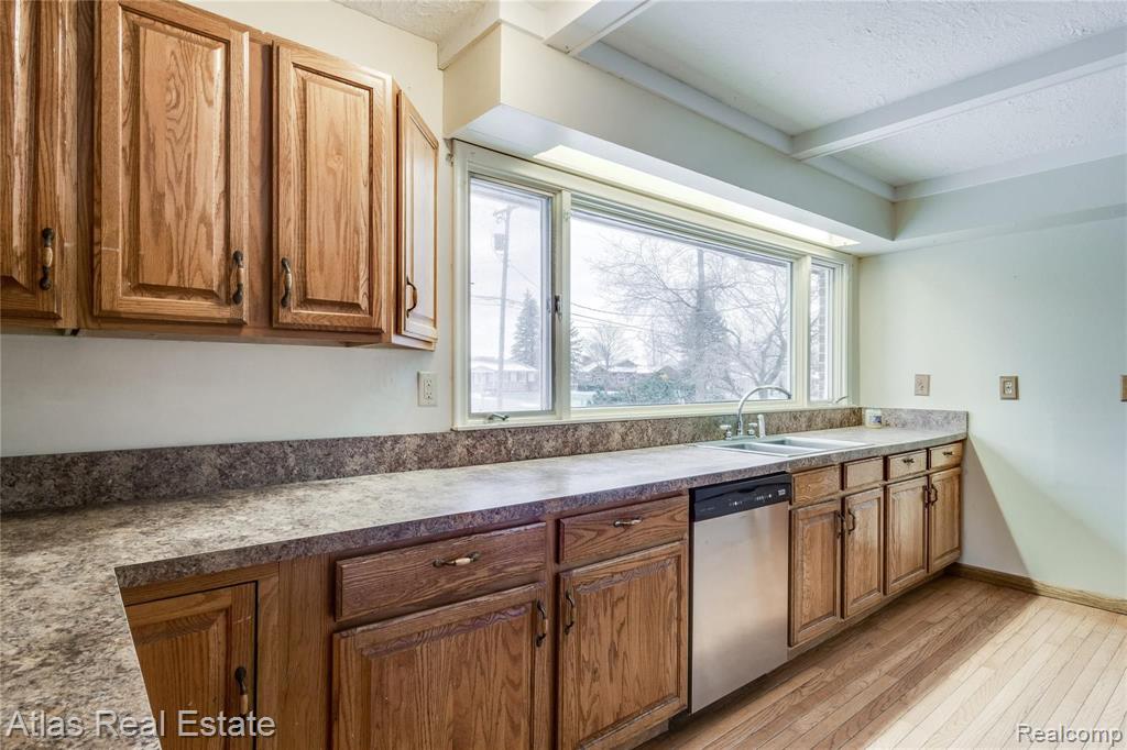 8441 Ridge Road Goodrich, MI 48438 - Photo 35 of 52