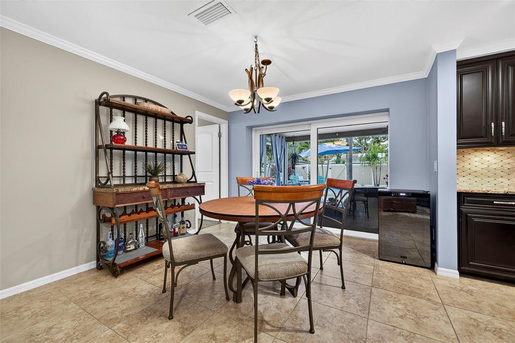 13233 88th Avenue Seminole, FL 33776 - Photo 19 of 38