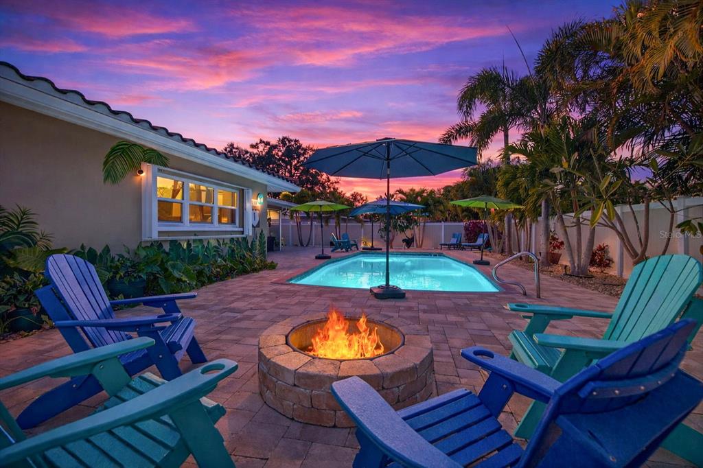 13233 88th Avenue Seminole, FL 33776 - Photo 3 of 38