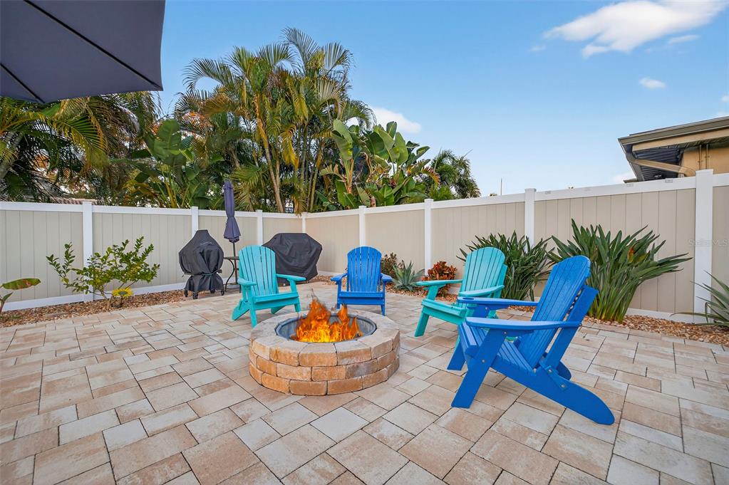 13233 88th Avenue Seminole, FL 33776 - Photo 36 of 38